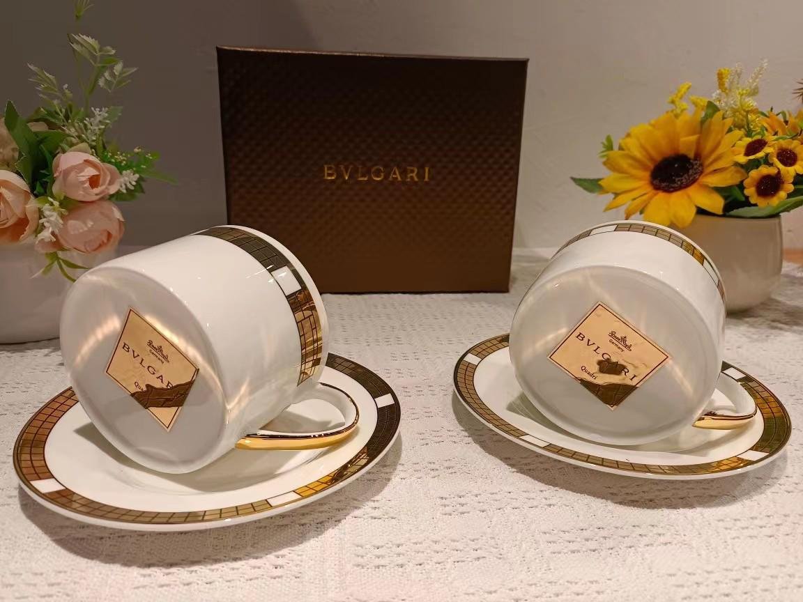 BVLGARI cup set  - Image 2 of 3